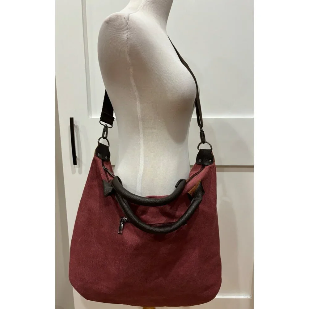 Large‎ Canvas Shoulder Bag Burgundy